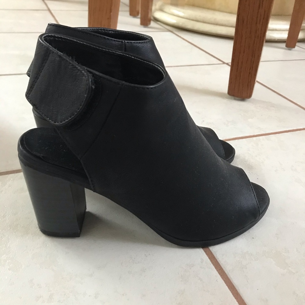 Call it spring peep toe booties (6.5)